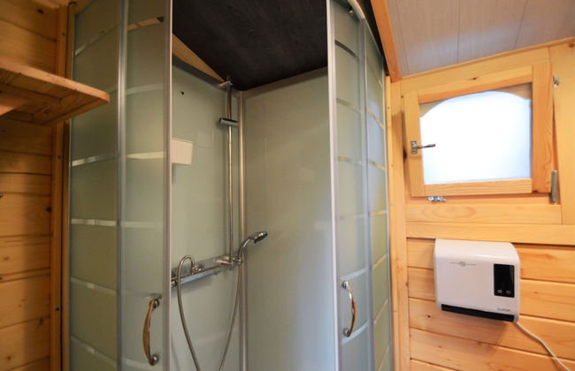Pleasant Chalet in Anhee in a Charming Area - Foto 16