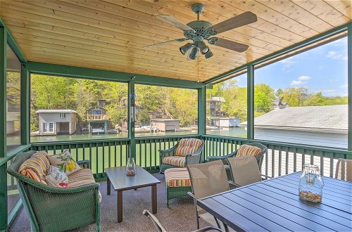 Photo 5 - Charming Waterfront Cottage w/ Porch & Grill