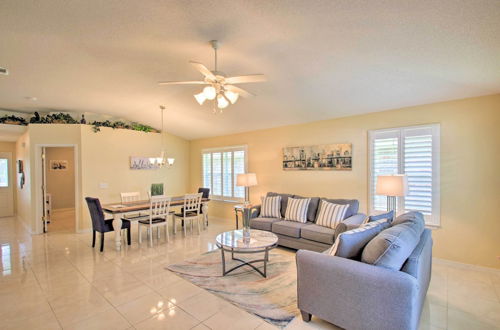 Photo 5 - Modern Gulf Breeze Retreat ~ 4 Mi to Beaches