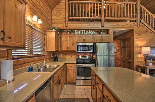 Foto 17 - Alluring Nisswa Cabin on Gull Lake w/ Fireplace