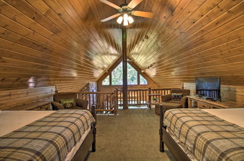 Photo 25 - Alluring Nisswa Cabin on Gull Lake w/ Fireplace