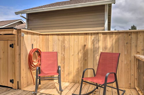 Photo 16 - Rockaway Beach Hideaway w/ Hot Tub & Fireplace