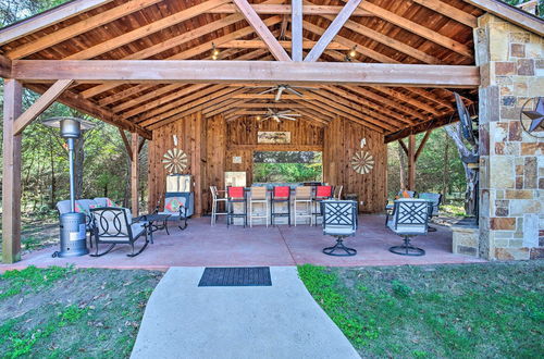 Photo 11 - Terrell Ranch Home: Outdoor Oasis on 14 Acres