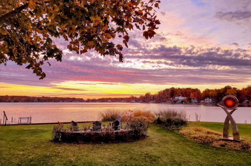 Photo 3 - Renovated Lakehouse w/ Private Dock & Firepit