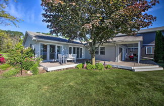 Photo 2 - Renovated Lakehouse w/ Private Dock & Firepit