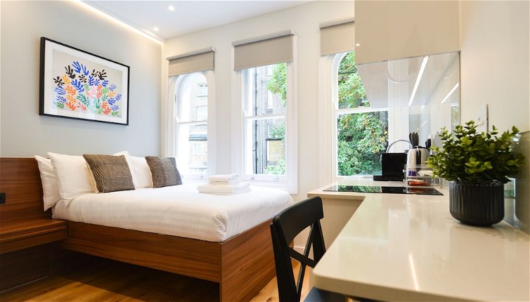 Photo 1 - Leinster Square Serviced Apartments by Concept Apartments