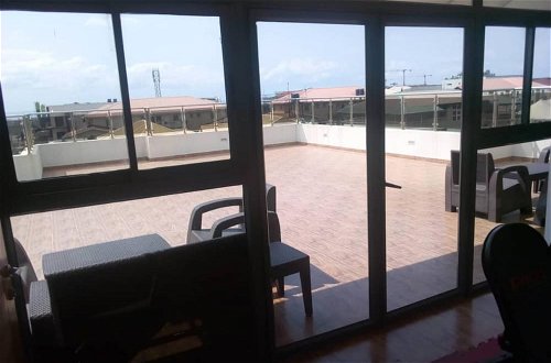 Photo 19 - Modern Luxury 3 Bed With Pool & Gym in Lekki
