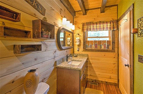 Photo 4 - Scenic 'fox Ridge Cabin' on 4 Acres w/ Hot Tub