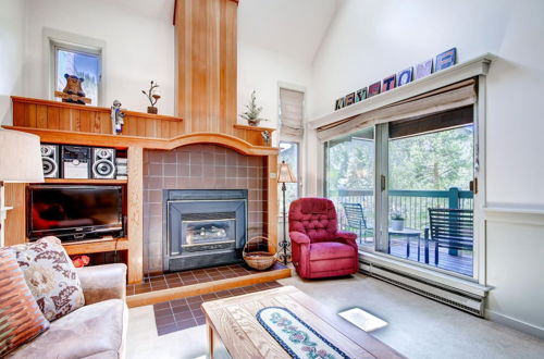 Photo 16 - Keystone Townhome w/ Hot Tub & Grilling Area