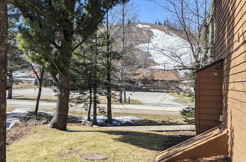 Photo 5 - Sunny Mountain Condo w/ Grill, Walk to Golf + Ski