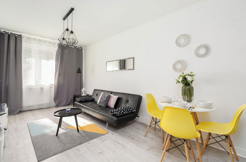 Photo 12 - Poznan Apartment Near Old Zoo by Renters