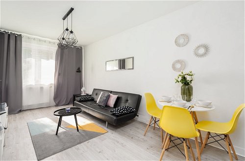 Photo 10 - Poznan Apartment Near Old Zoo by Renters
