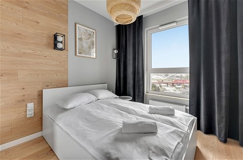 Photo 2 - Sucha Apartments Nowa Letnica by Renters