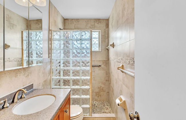 Casa Natalia 3BR Home with Pool Near Hard Rock Casino - Foto 43