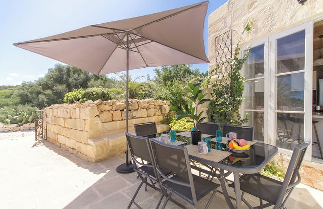 Pleasant Stone House & Jacuzzi St Martin - Photo 29