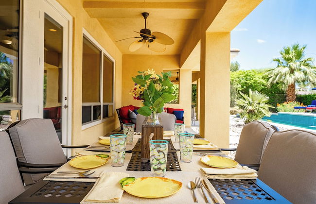 Luxurious 5BR Resort Style Home w/ Pool & Spa - Foto 44