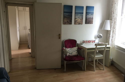 Photo 11 - London Bridge - Entire 2 Bedroom Apart