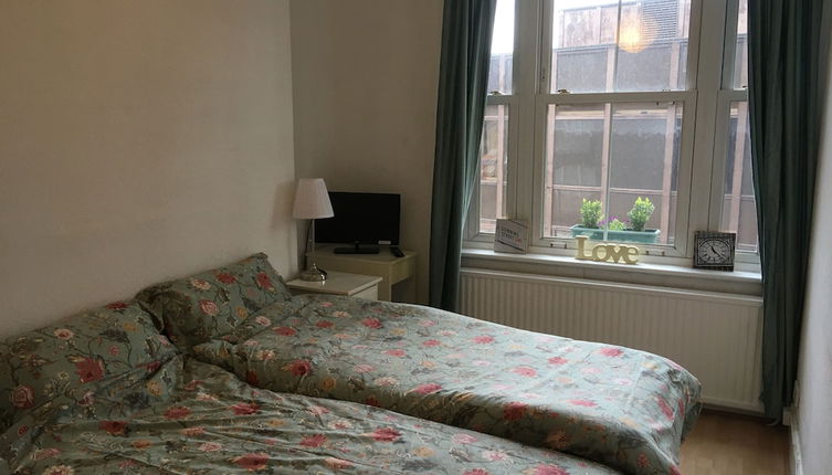 Photo 1 - London Bridge - Entire 2 Bedroom Apart