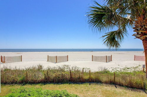 Foto 9 - 2 A Seagrove by Avantstay Oceanfront, Beach and Community Pool Access