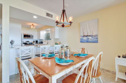 Foto 17 - 2 A Seagrove by Avantstay Oceanfront, Beach and Community Pool Access