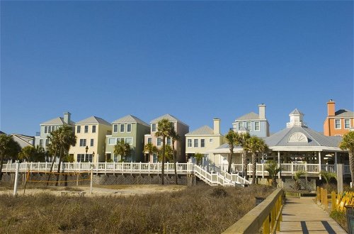 Photo 12 - 2 A Seagrove by Avantstay Oceanfront, Beach and Community Pool Access