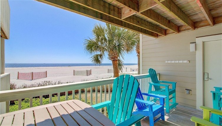 Photo 1 - 2 A Seagrove by Avantstay Oceanfront, Beach and Community Pool Access