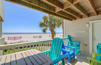 Foto 1 - 2 A Seagrove by Avantstay Oceanfront, Beach and Community Pool Access