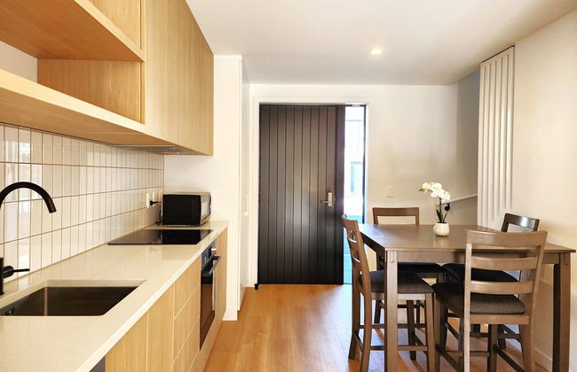 U Suites on Trieste Way - Foto 21