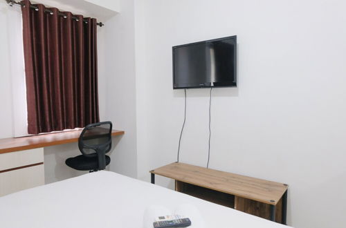 Photo 13 - Modern Classic Studio At Apartment Parahyangan Residence