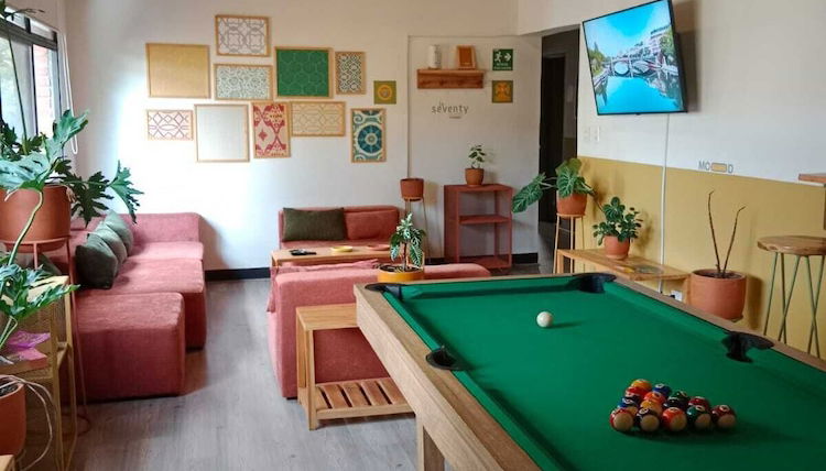 Photo 1 - Apartments In La Seventy