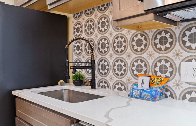 Red Brick Hideaway | JZ Vacation Rentals - Foto 11