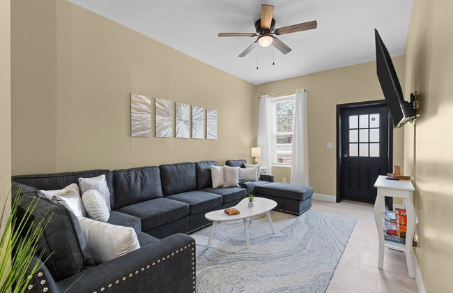 Red Brick Hideaway | JZ Vacation Rentals - Foto 17