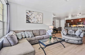 Foto 2 - 4804 Cayview Avenue #305