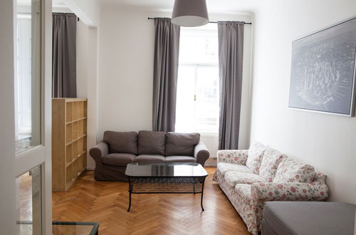 Photo 12 - Spacious 2 Bedroom Apartment With Nice Terrace