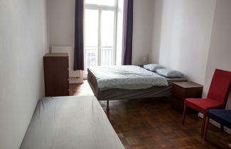 Photo 2 - Spacious 2 Bedroom Apartment With Nice Terrace