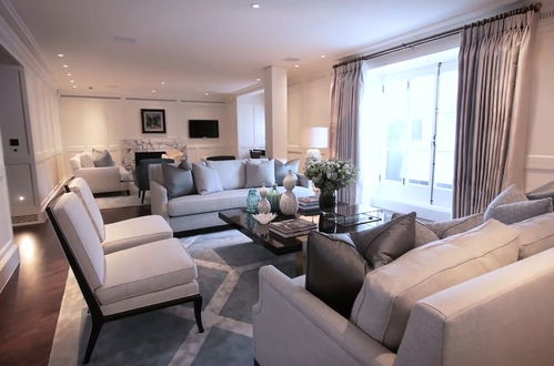 Foto 1 - Beautiful 4-bed Flat in Mayfair