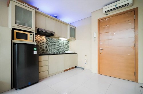 Foto 8 - Spacious And Comfy 1Br Apartment Connected To Mall At Aryaduta Residence