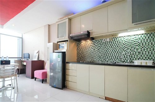Photo 10 - Spacious And Comfy 1Br Apartment Connected To Mall At Aryaduta Residence