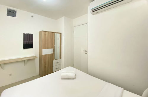 Photo 5 - Comfort Living And Strategic 2Br At Bassura City Apartment