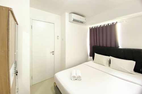 Photo 4 - Comfort Living And Strategic 2Br At Bassura City Apartment