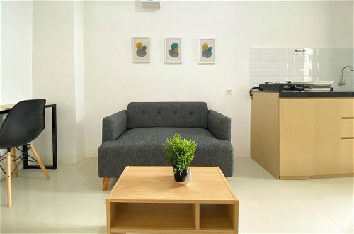 Photo 12 - Comfort Living And Strategic 2Br At Bassura City Apartment