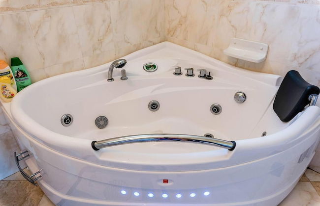 Villa Belezza With Pool, Split - Kastel Gomilica - Foto 14