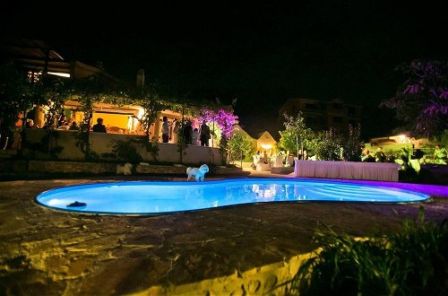 Photo 25 - Villa Belezza With Pool, Split - Kastel Gomilica