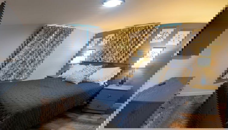 Photo 1 - 3BedroomApt Pool CampFire PlayArea