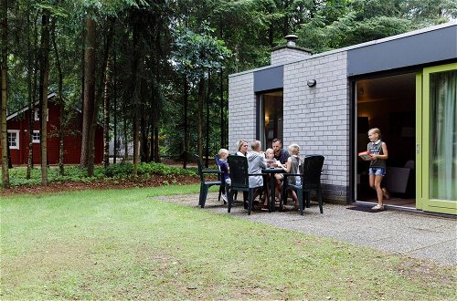 Photo 1 - Well-kept Bungalow With a Fireplace in the Veluwe
