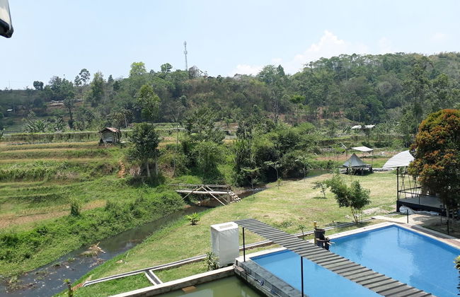 Shine River Ciwidey - Foto 57