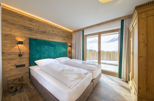 Photo 10 - Luxury Chalet with 2 Bathrooms near Small Slope