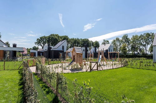 Photo 36 - Villa With med Children's Room in Limburg