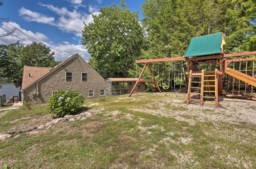 Photo 30 - Beautiful Lakeside Milford Family Home & Deck