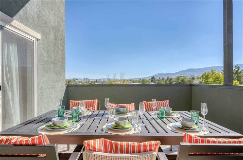 Photo 34 - Reno Townhome w/ Mountain-view Rooftop Deck